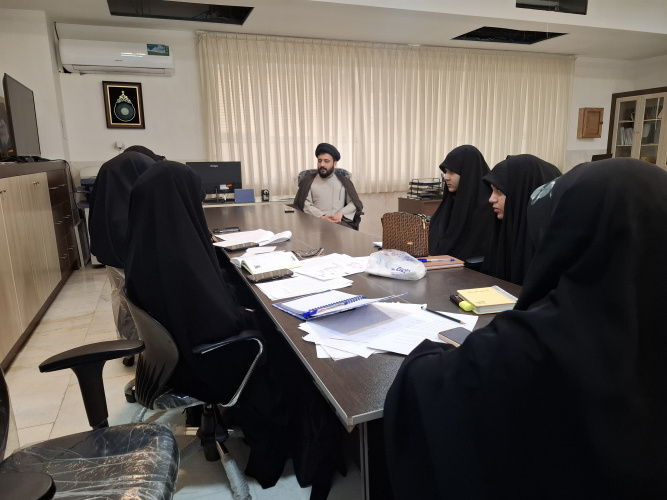 برگزاری سلسله جلسات جهت تولید محتوای فاخر از کتب شهید مطهری توسط گروه رسانه ای نورا
