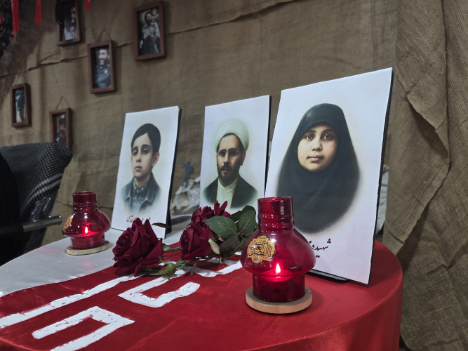 دعوت از مادر و همسر شهیدان اقدسی