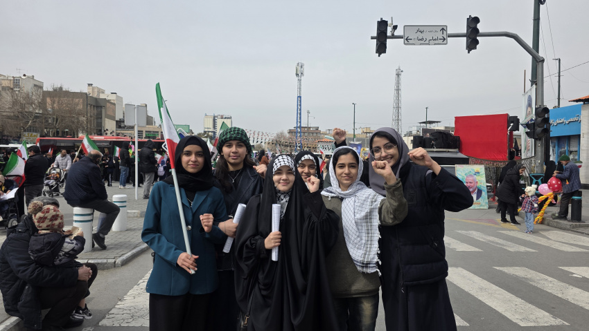 پیام سه زبانه نوجوانان ایران خطاب به مسلمانان جهان